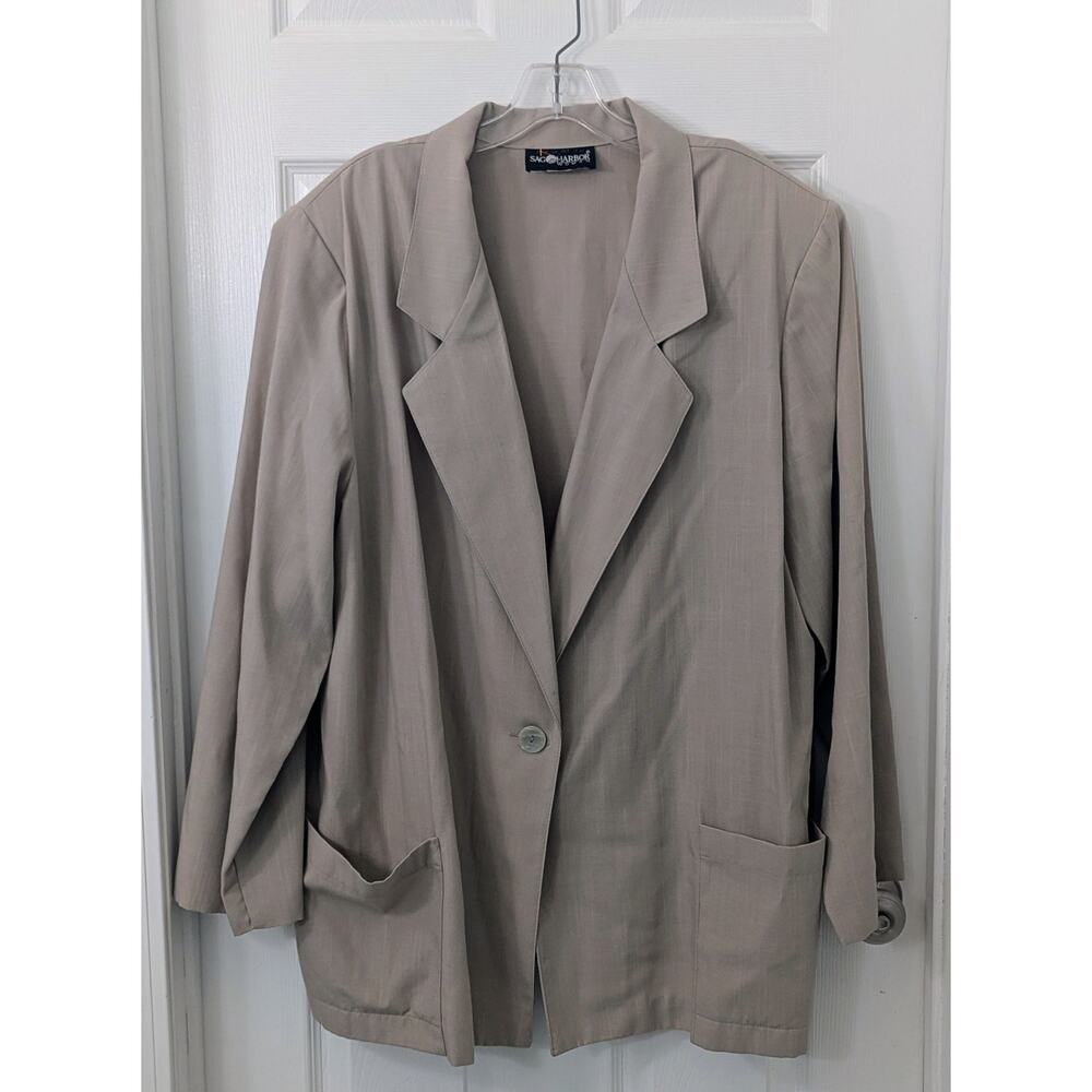 Sag Harbor Woman Beige Lightweight Blazer – Size 24W